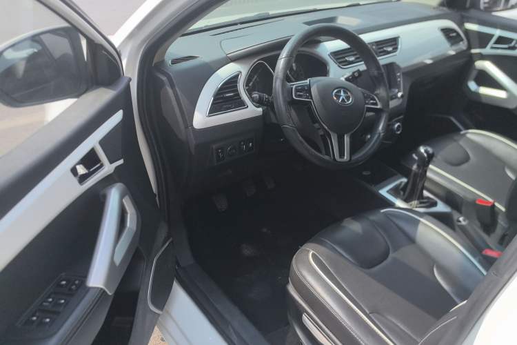 Used JAC Refine S2 2015 1.5L Manual Luxury Smart Model