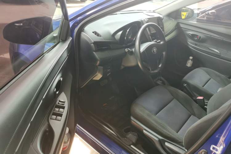 Used Toyota YARiS L Zhi Xiang 2017 1.5E CVT Dynamic Edition Interior 2