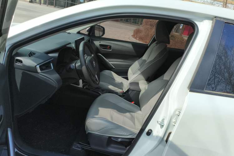 Used Toyota FRONTLANDER 2024 2.0L CVT Elite Edition
