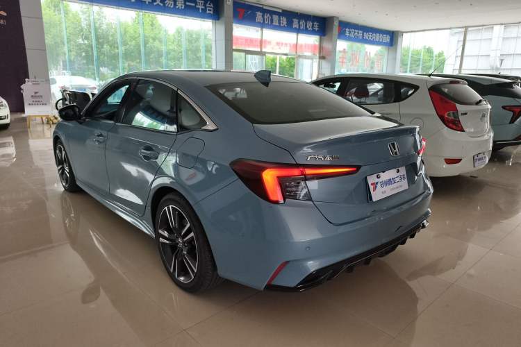 Used Honda Integra 2023 2.0L eHEV Sharp – Premium Edition

