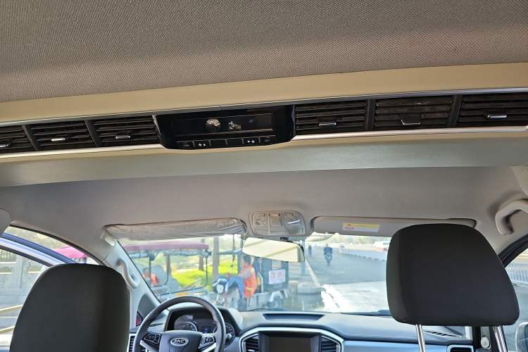 Used JAC Refine M4 2019 Business Series 2.0L Manual - China VI Standard