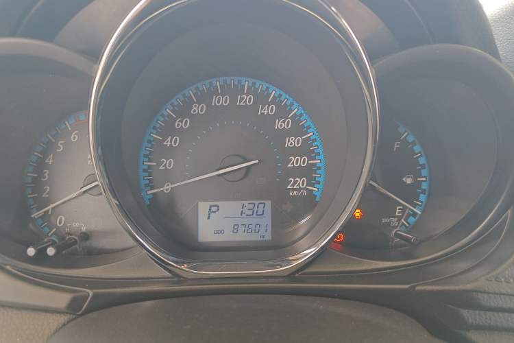 Used Toyota YARiS L Zhi Xuan 2016 Revised 1.5E CVT Charming Edition
