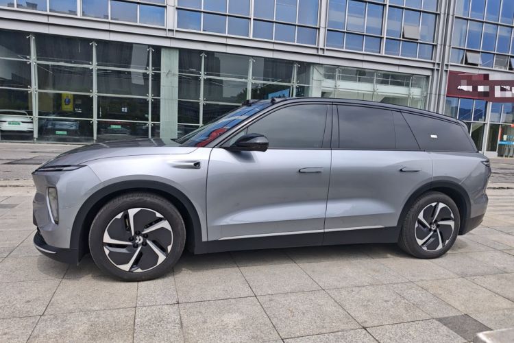 Used Nio ES8 2024 100kWh Exterior 2