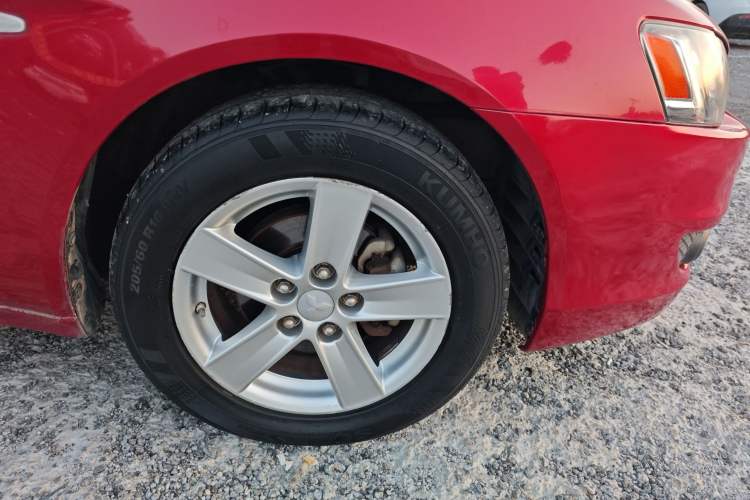 Used Mitsubishi Lancer EX 2010 Fashion Edition 1.8L CVT Comfort Trim Exterior 1