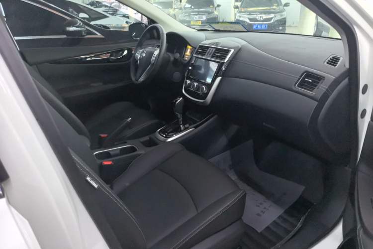 Used Nissan Tiida 2024 1.6L CVT Smart Drive Edition Interior 2