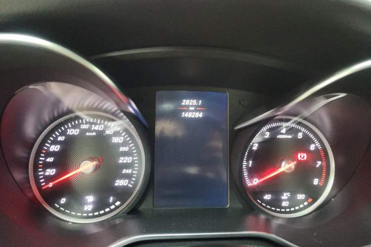 Used Mercedes-Benz V-Class 2017 V 260 L Prestige Extended Edition