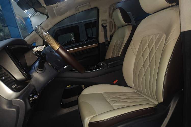 Used GAC Trumpchi M8 2021 Revised Version Lingxiu Series 390T Luxury Edition Left Front Seat