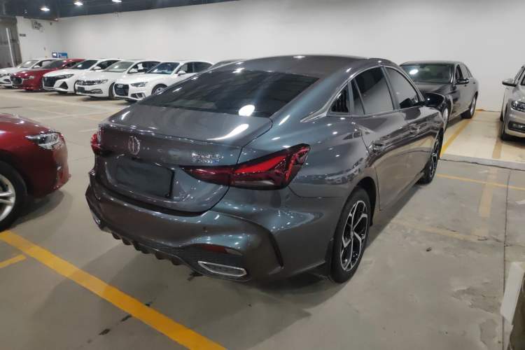 Used MG 5 2025 300TGI Global Flagship Edition Exterior 3