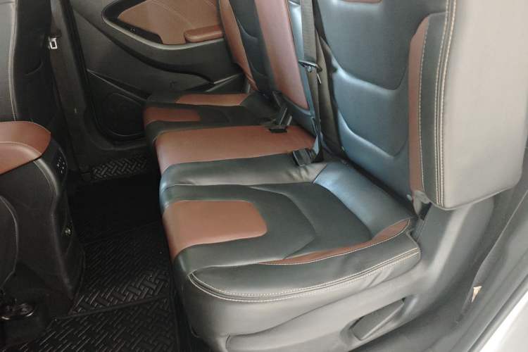 Used Dongfeng Fengon 580 2017 Revised Version 1.5T CVT Luxury Edition
