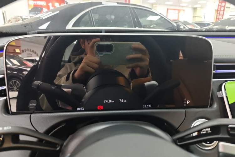 Used Mercedes-Benz E-Class 2026 E 260 L Classic Edition
