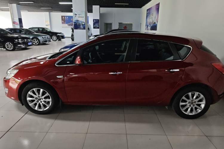 Used Buick GT 2014 XT 1.6L Automatic Fashion Edition
