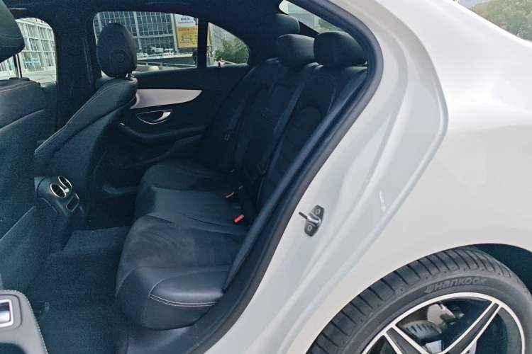 Used Mercedes-Benz C-Class 2019 C 260 Sport Edition 4MATIC Left Rear Seat