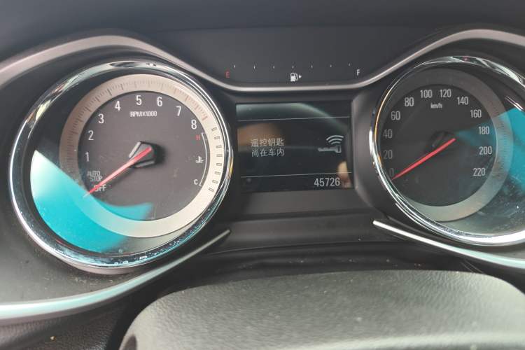 Used Chevrolet Orlando 2019 Redline 530T Automatic Enjoyment Version (5+2 Seating) China VI Odometer Close Up