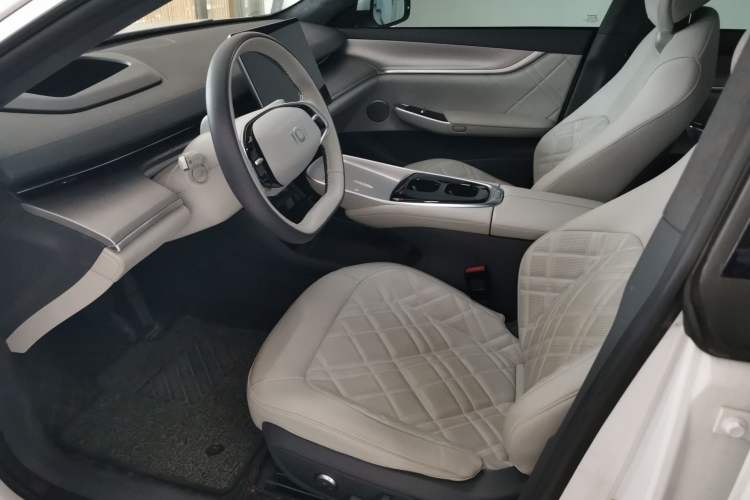 Used Qiyuan A07 2023 Range-Extended 200 Max
