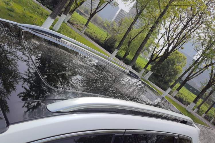 Used Ford Edge 2018 EcoBoost 245 Two-Wheel-Drive Titanium 7-Seater China VI Standard Roof