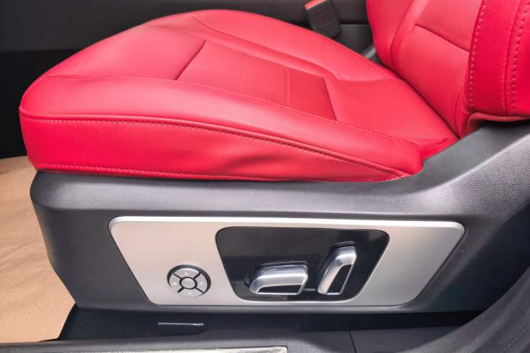 Used Wey VV5 2017 2.0T Ultra-Luxury Version