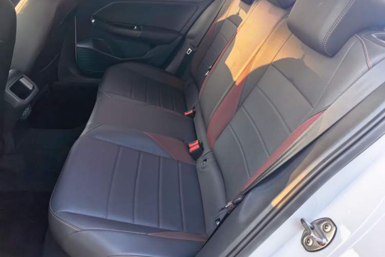 Used Volkswagen Bora 2019 1.5L Manual Comfort Version
