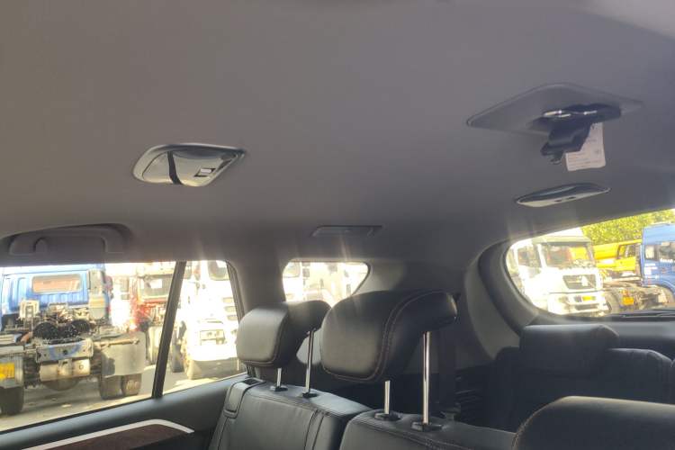 Used Geely Auto GX9 2014 2.4L Automatic Two-Wheel Drive Luxury Version