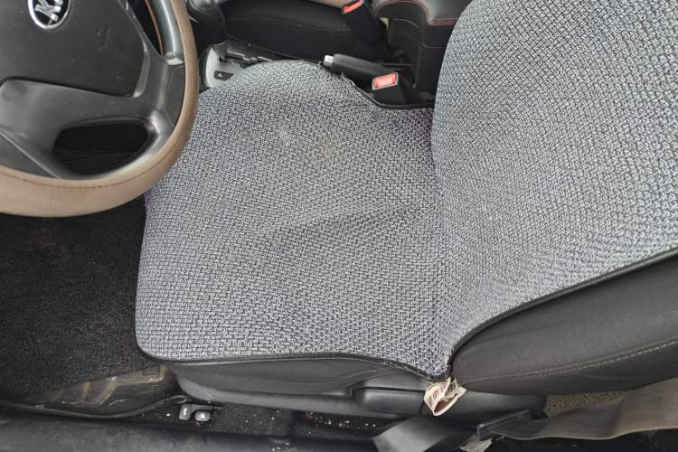 Used Kia K2 2015 Sedan 1.4L Automatic GLS
