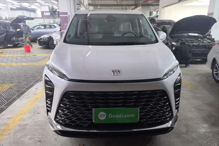 Used Buick GL8 New Energy 2026 Model Lu Zun Prestige Edition
