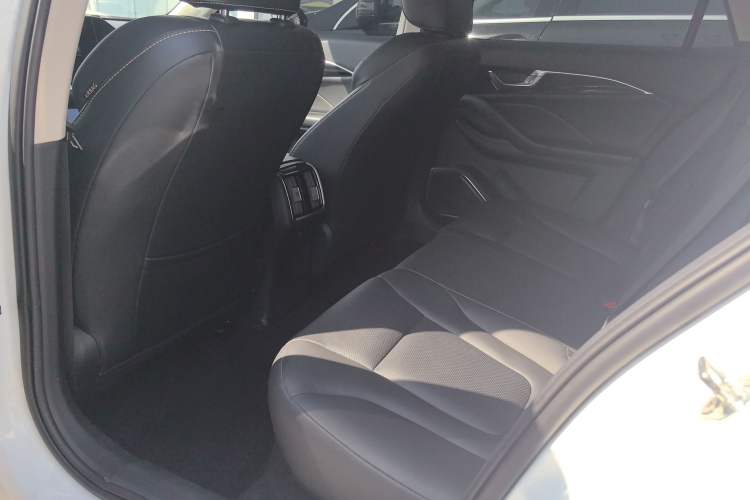 Used Bestune B70 2022 Third Generation 1.5T Automatic Premium Edition
