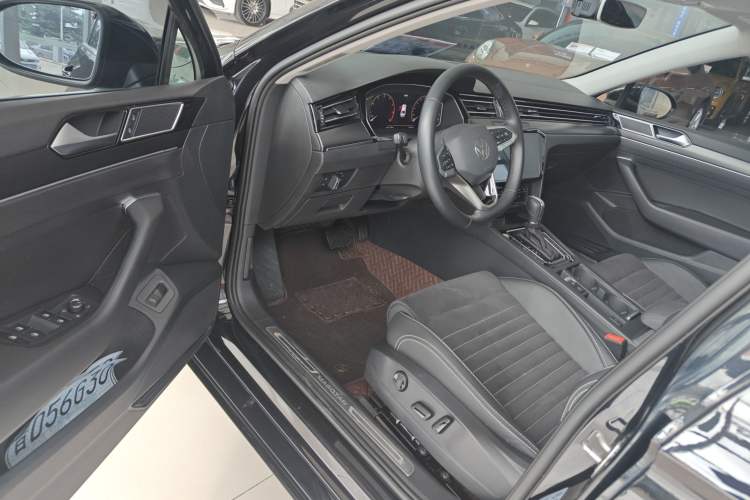 Used Volkswagen Magotan 2020 330TSI DSG Luxury Edition