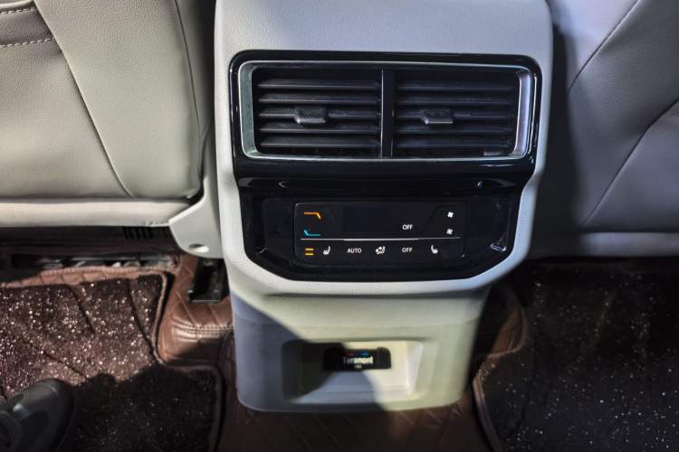 Used Volkswagen Teramont 2021 380TSI Four-Wheel Drive Prestige Luxury Edition Interior 5