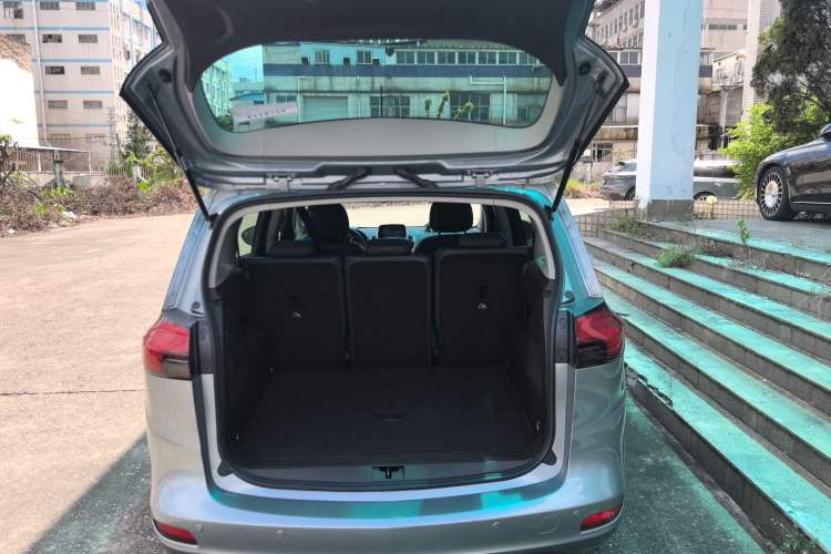 Used Opel Zafira 2013 1.4T Five-Seat Comfort Version