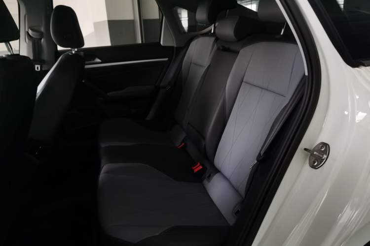 Used Volkswagen Lavida 2023 1.5L Automatic 5 Million Edition Left Rear Seat