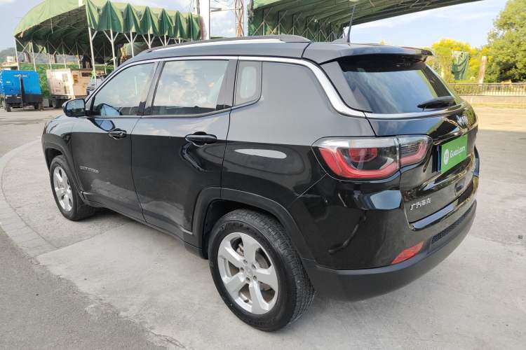 Used Jeep Compass 2020 220T Automatic Leading Edition