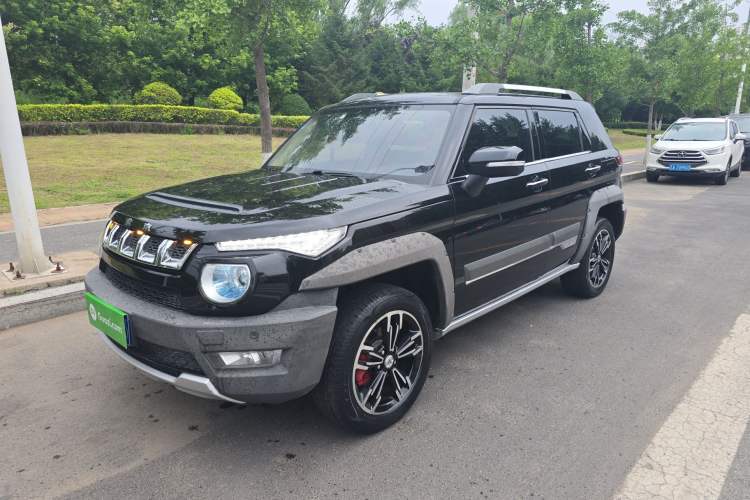 Used BAIC Off-Road BJ20 2018 1.5T Manual Luxury Edition Guazi used car, China used car export, Used car for sale, Used cars, Cheapest cars for sale