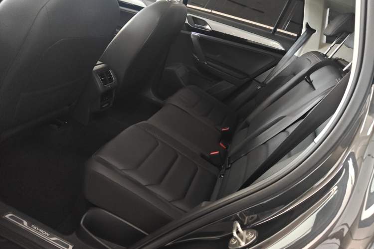 Used Volkswagen Tayron 2020 330TSI Two-Wheel Drive Luxury Smart Connectivity Version Interior 1