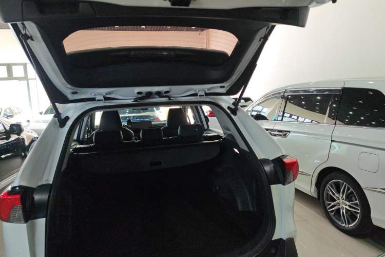 Used Toyota RAV4 2023 2.0L CVT Two-Wheel Drive Urban Edition
