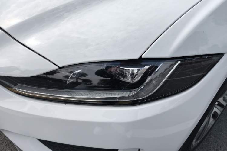 Used Jaguar XEL 2022 2.0T 250 PS R-DYNAMIC S Advanced Sport Edition Left Front Headlight