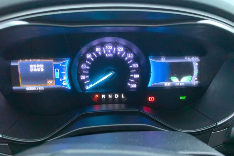 Used Ford Mondeo New Energy 2018 2.0 PHEV Smart-Controlled Fashion Edition China VI Standard Odometer Close Up