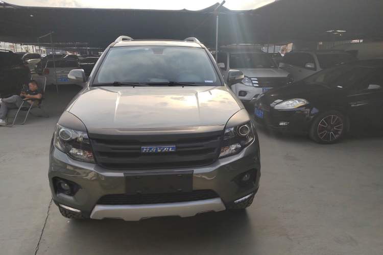 Used Haval H5 Classic 2018 Classic Edition 2.0T Manual 4x4 Prestige Model
