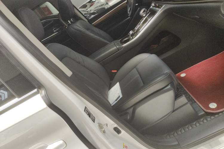 Used GAC Trumpchi M8 2021 Revised Version Lingxiu Series 390T Luxury Edition
