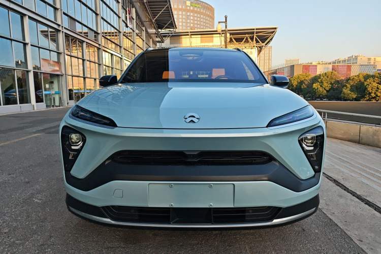 Used Nio ES6 2019 430 km Performance Version Exterior 1