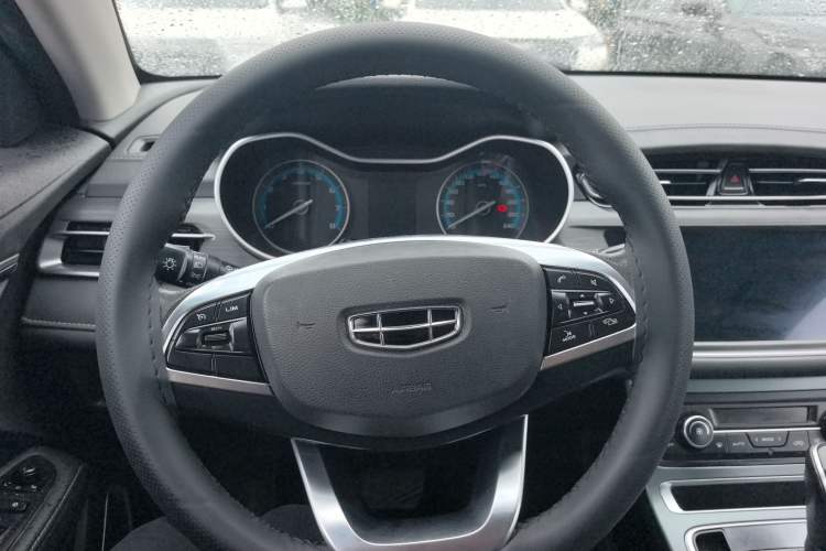 Used Geely Auto Emgrand 2021 UP 1.5L CVT Luxury Model Steering Wheel