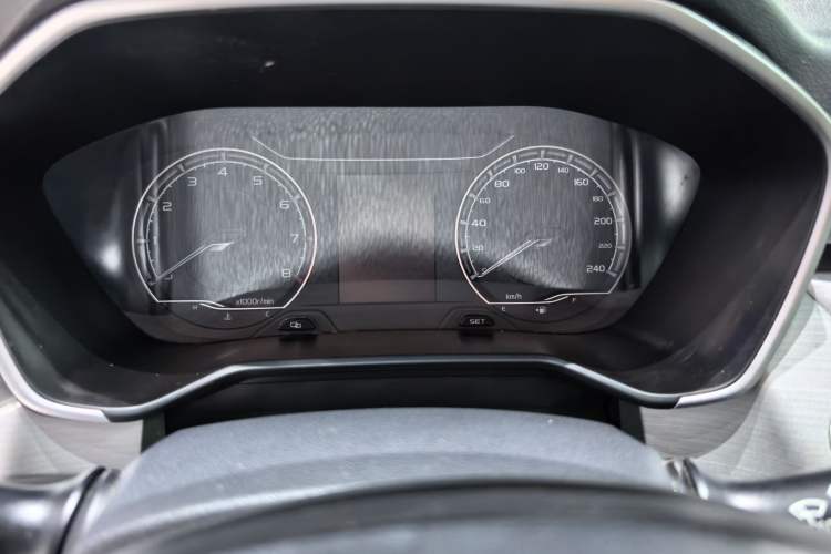 Used Geely Auto Vision X6 2020 1.4T Manual Luxury Model
