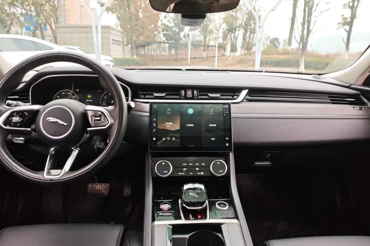 Used Jaguar XFL 2023 XFL 2.0T P200 Two-Wheel-Drive Elite Luxury Edition
