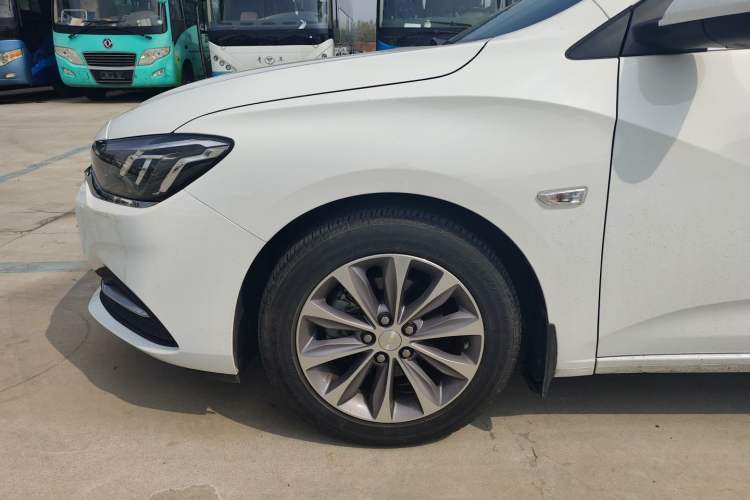 Used Chevrolet Monza 2021 320 Automatic Enjoyment Sunroof Edition Exterior 1