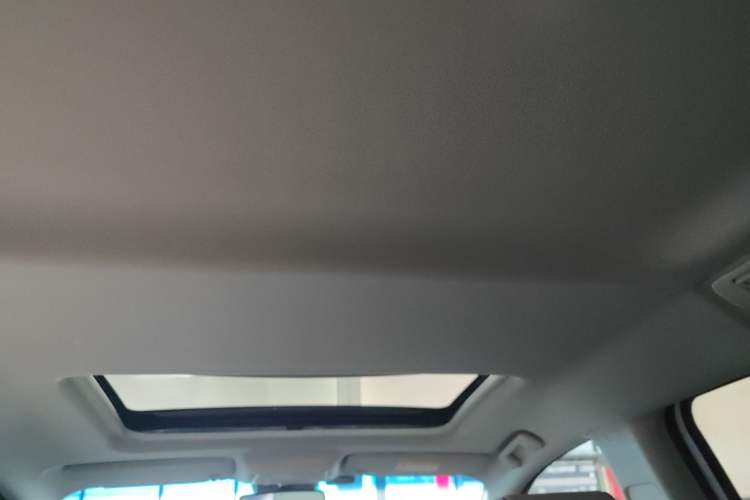 Used Buick GL8 2022 Land Business Class 652T Luxury Model Headliner