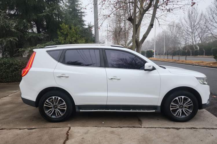 Used Geely Auto Vision X6 2016 1.8L Manual Luxury Model
