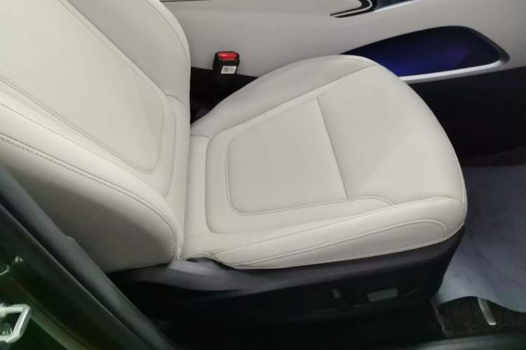 Used Hyundai Tucson 2021 Tucson L 1.5T DCT Luxury Prestige Edition Right Front Seat