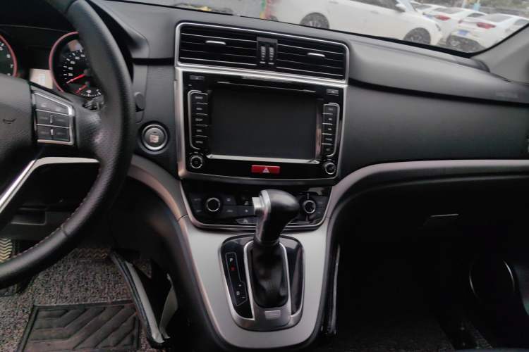 Used Haval H6 2017 Blue Label Sport Edition 1.5T Automatic Two-Wheel Drive Luxury Model