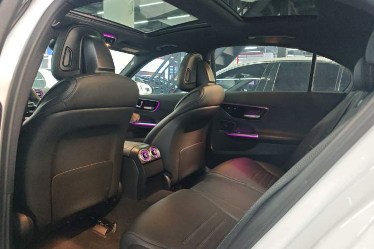 Used Mercedes-Benz C-Class 2022 C 260 L Sport Edition Interior 2