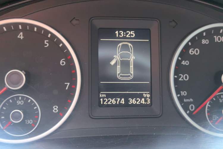 Used Volkswagen Tiguan 2016 300TSI Automatic All-Wheel Drive Fashion Vision Edition
