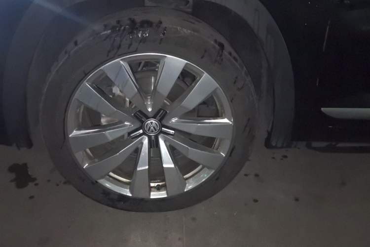 Used Volkswagen Teramont X 2020 Facelifted 530 V6 All-Wheel Drive Prestige Flagship Edition Exterior 2