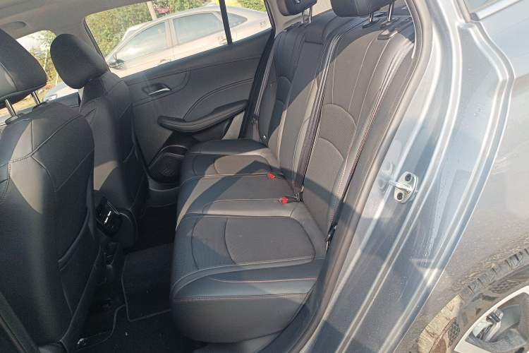 Used Roewe i5 2024 1.5L CVT Luxury Edition
